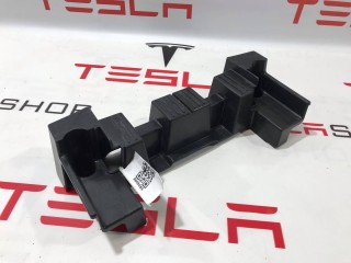 Кронштейн панели пола 2-го ряда сидений (6 мест), ориг. номер 1059716-00-D, Tesla Model X 2015-2021