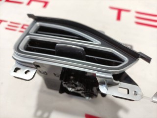прочая запчасть, ориг. номер 6007628-00-C, 1061733-00-B, Tesla Model S 2012-2016