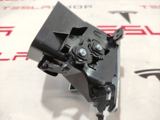 прочая запчасть, ориг. номер 6007628-00-C, 1061733-00-B, Tesla Model S 2012-2016