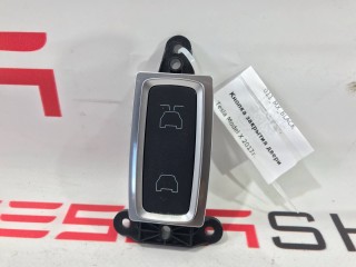 Кнопка открытия/закрытия двери, ориг. номер 1080487-00-A, Tesla Model X 2015-2021
