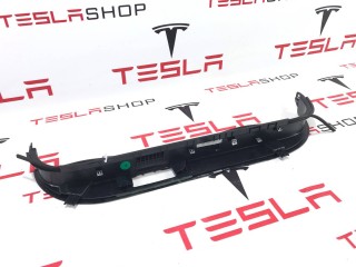 Накладка дверного проема, ориг. номер 1060051-00, 1058416-00, Tesla Model X 2015-2021