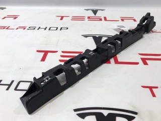 прочая запчасть, ориг. номер 1053721-00-C, Tesla Model X  [рестайлинг] 2021-2026