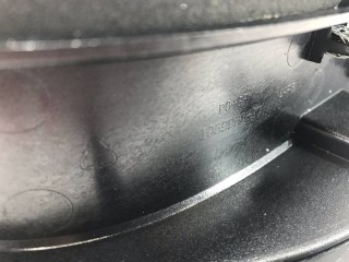 Накладка дверного проема, ориг. номер 105995800, 1058421-00, Tesla Model X 2015-2021