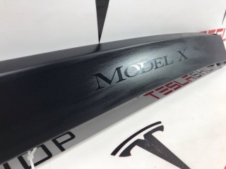 Накладка дверного проема, ориг. номер 1060093-98-D, 1058419-00, 1062517-00, Tesla Model X 2015-2021