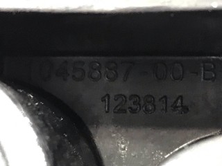 Опора под домкрат (подушка), ориг. номер 1045887-00-B, Tesla Model X 2015-2021