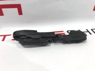 прочая запчасть, ориг. номер 1060057-00-C, Tesla Model S 2012-2016