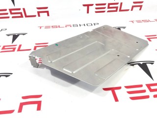 прочая запчасть, ориг. номер 1013499-00-F, Tesla Model S 2012-2016