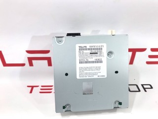 Радио FM/HD/XM, ориг. номер 1004787-01-E, Tesla Model S 2016-2021