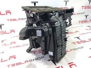 Корпус печки салона (отопитель), ориг. номер 1116135-00-C, 1059591-00-F, Tesla Model S 2016-2021