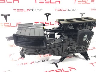 Корпус печки салона (отопитель), ориг. номер 1116135-00-C, 1059591-00-F, Tesla Model S 2016-2021