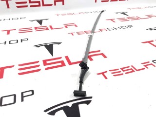 Трос открытия лючка порта зарядки, ориг. номер 1067677-00-C, Tesla Model X 2015-2021