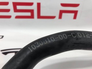Шланги охлаждающей жидкости, ориг. номер 1030810-00-C, Tesla Model S 2016-2021