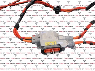 Сплиттер, ориг. номер 1063800-10-B, 1095000-10-E, 1054500-10-C, 1038772-10-F, Tesla Model X 2015-2021