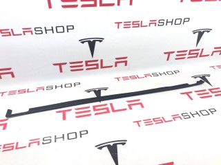 Уплотнитель подъемной задней двери, ориг. номер 1069010-00-C, 1069010-00-B, Tesla Model X 2015-2021