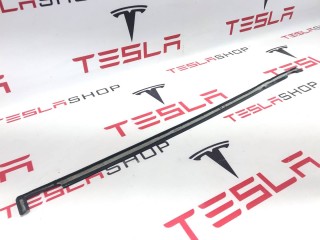 Уплотнитель подъемной задней двери, ориг. номер 1069010-00-C, 1069010-00-B, Tesla Model X 2015-2021