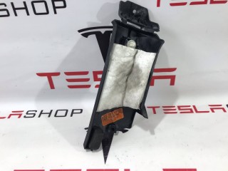 Накладка стойки С, ориг. номер 1086273-90-F, Tesla Model 3 2017-2021