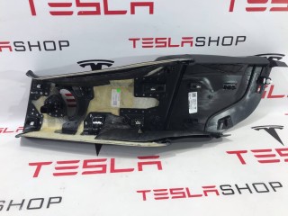 Накладка стойки B, внутренняя, ориг. номер 1000521-91-A, 1565765-01-C, Tesla Model S 2-й рест 2021-2026