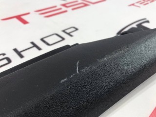 прочая запчасть, ориг. номер 1009065-00-C, Tesla Model S 2012-2016
