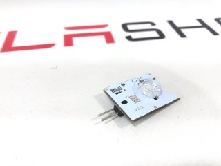 Фонарь подсветки салона, ориг. номер 1614323-00-B, Tesla Model S 2-й рест 2021-2026