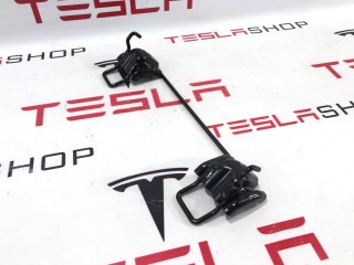 Опора сиденья, ориг. номер 1570932-00-D, Tesla Model S 2-й рест 2021-2026