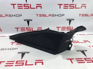 Накладка стойки С, ориг. номер 1565766-00-C, Tesla Model S 2-й рест 2021-2026