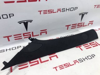 Накладка стойки А, ориг. номер 1565761-00-C, Tesla Model S 2-й рест 2021-2026
