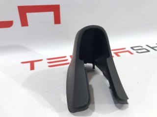 прочая запчасть, ориг. номер 1092616-00-D, Tesla Model S 2012-2016