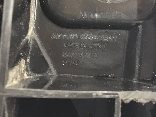 Направляющая крыла (ракушка), ориг. номер 1588935-00-A, Tesla Model S 2-й рест 2021-2026