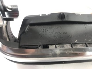 Декоративная рамка монитора, ориг. номер 1564388-00-A, 1622633-01-C, Tesla Model S 2-й рест 2021-2026
