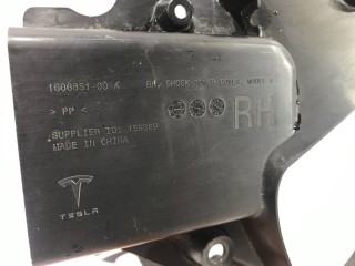 Накладка опоры (стакана) амортизатора, ориг. номер 1606851-00-A, Tesla Model S 2-й рест 2021-2026