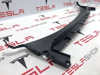 Подкапотная накладка стеклоочистителей, ориг. номер 1564268-00-A, Tesla Model S 2-й рест 2021-2026