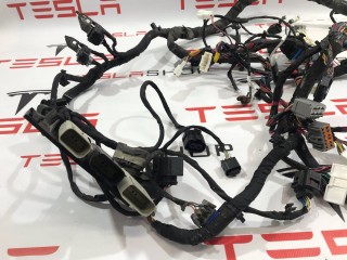 Электропроводка передняя подкапотная, ориг. номер 1046132-86-S, Tesla Model S 2016-2021