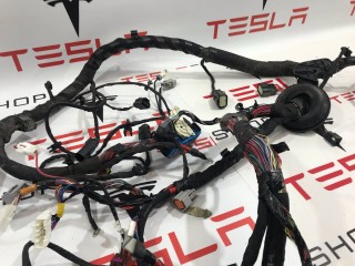 Электропроводка передняя подкапотная, ориг. номер 1046132-86-S, Tesla Model S 2016-2021