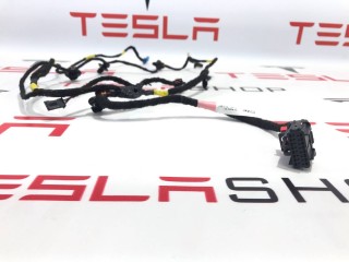 Электропроводка обшивки (карты) двери, ориг. номер 1613837-00-C, Tesla Model S 2-й рест 2021-2026