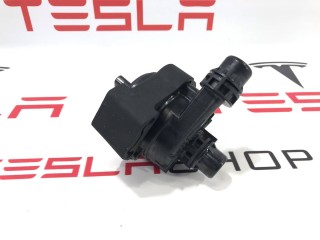 прочая запчасть, ориг. номер 1600870-00-A, Tesla Model S  [2-й рестайлинг] 2021-2026