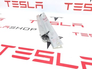 Планка, ориг. номер 1617457-00-B, Tesla Model S 2-й рест 2021-2026