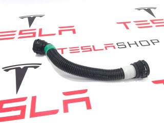 Шланги охлаждающей жидкости, ориг. номер 1585712-00-B, 1593942-00-A, Tesla Model S 2-й рест 2021-2026