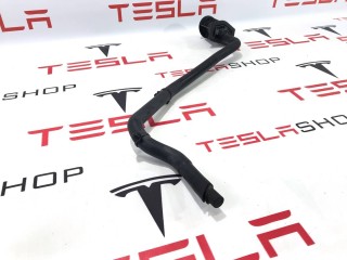 Сливной шланг кондиционера, ориг. номер 1615754-00-A, 1618347-00-A, Tesla Model S 2-й рест 2021-2026