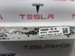 Радиатор кондиционера (передний), ориг. номер 1048499-00-B, Tesla Model X 2015-2021