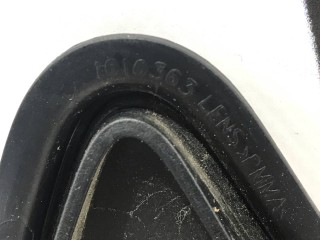 Отражатель фонаря на заднем крыле, ориг. номер 1022421-00-C, 1010363-00-E, Tesla Model S 2012-2016