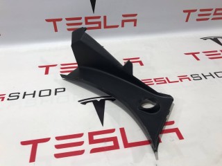 Накладка багажного проема наружная, ориг. номер 1021438-00-D, 1006675-00-D, Tesla Model S 2016-2021
