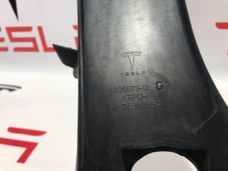 Накладка багажного проема наружная, ориг. номер 1021438-00-D, 1006675-00-D, Tesla Model S 2016-2021