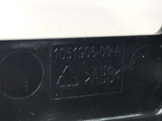 прочая запчасть, ориг. номер 1051906-00-A, Tesla Model S 2012-2016