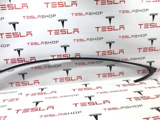 Молдинг кузова боковой, ориг. номер 1600146-00-B, Tesla Model S 2-й рест 2021-2026