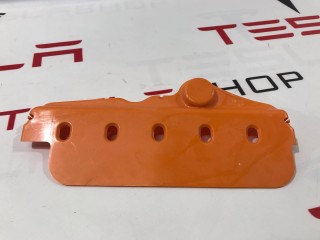 Изолятор основной батареи, ориг. номер 1097355-00-E, Tesla Model 3 2017-2021