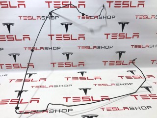 прочая запчасть, ориг. номер 1030621-00-J, Tesla Model S 2012-2016