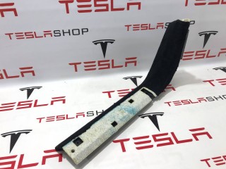 Накладка стойки А, ориг. номер 1566075-97-B, Tesla Model S 2-й рест 2021-2026