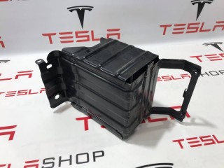 Короб аккумуляторной батареи, ориг. номер 1060776-00-B, 1060244-00-D, Tesla Model X 2015-2021