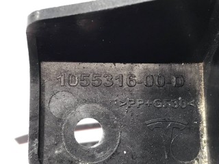Коврик кронштейна центральной консоли, ориг. номер 1055316-00-D, 1072407-00-A, Tesla Model X 2015-2021