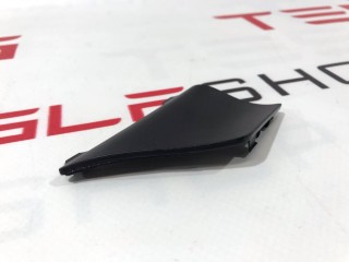 Заглушка обшивки (карты) двери, ориг. номер 1007998-00-D, Tesla Model S 2012-2016